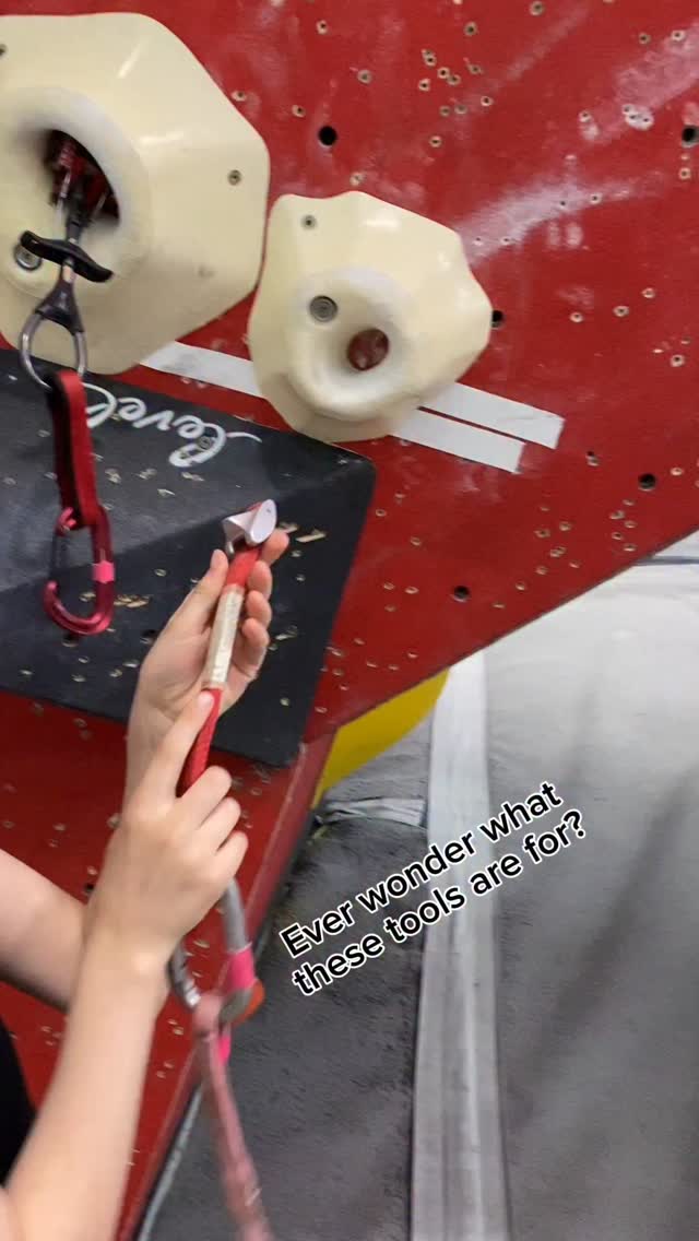 Introductory Trad Climbing Course at MetroRock Bushwick